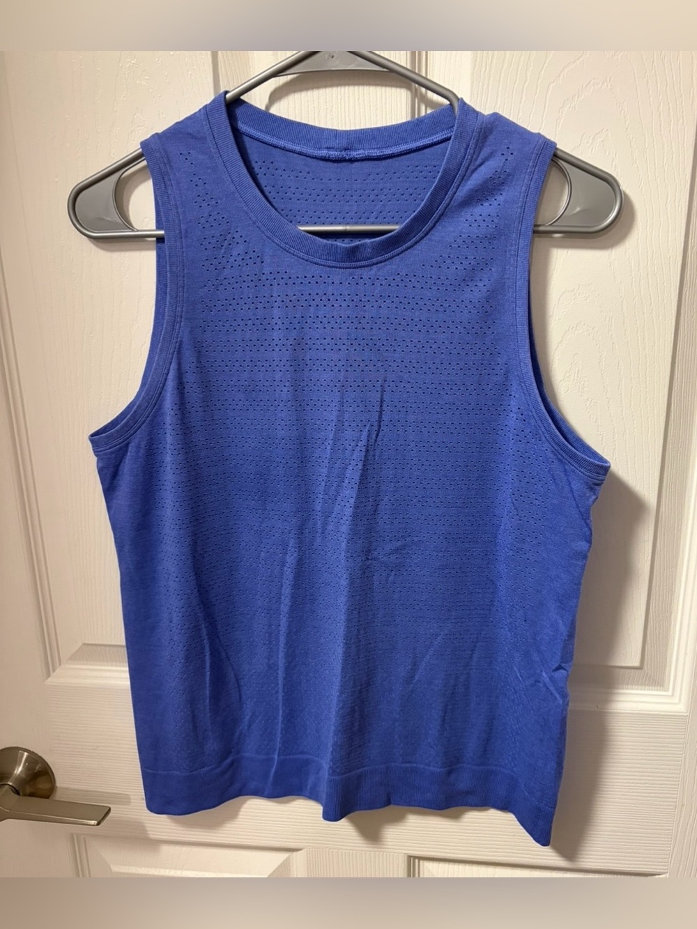 Lululemon Breeze By Muscle Tank II - Sz 8
